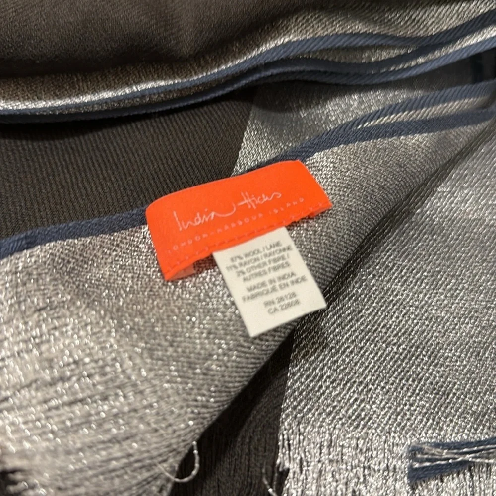 India Hicks Wool Queen’s Highway Scarf Wrap New WITHOUT TAG OR BOX metallic